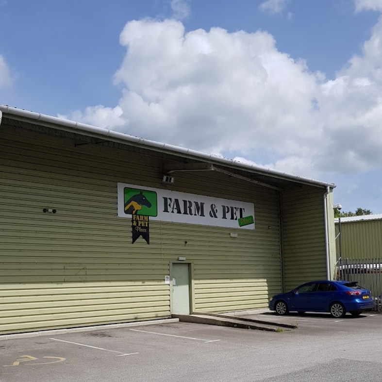 Farm 2025 pet store